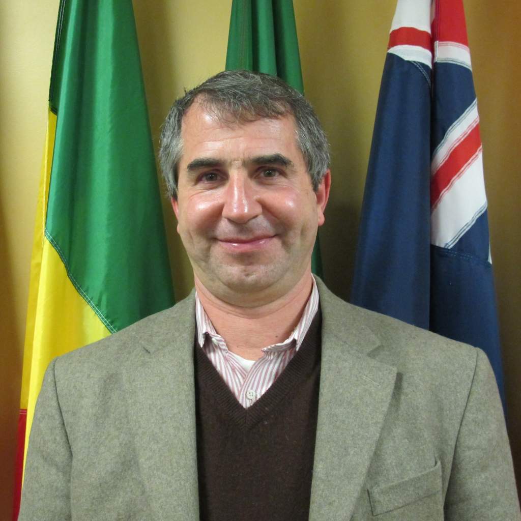 Portrait of Shaun Paul.