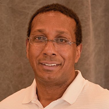 Portrait of Darrell Glasgow.